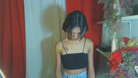 Snapshot of amara_fuck69 chatting on March 5, 2025, 4:24 am amara_fuck69 online show from March 5, 2025, 4:24 am