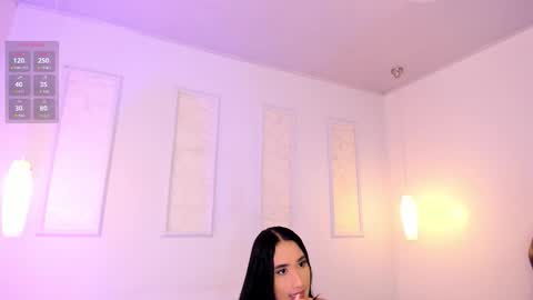 Amara Lewis online show from October 23, 2025, 12:26 pm