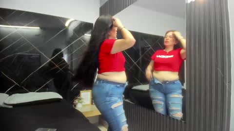 amara_luxe online show from October 4, 2025, 8:07 pm