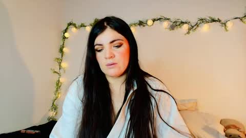 Amara Vega  online show from May 15, 2026, 10:11 am