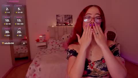 amaraa_couper1 online show from February 8, 2026, 3:32 am