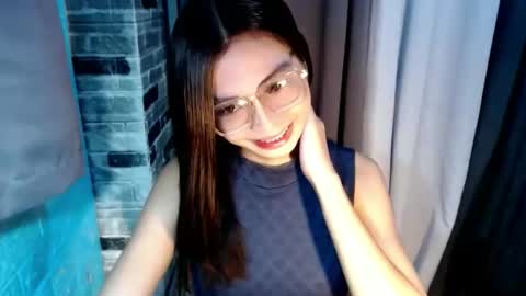Snapshot of amarabellax chatting on May 25, 2026, 11:11 pm BELLA online show from May 25, 2026, 11:11 pm