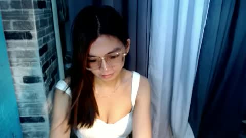 Snapshot of amarabellax chatting on June 5, 2026, 6:52 am BELLA online show from June 5, 2026, 6:52 am