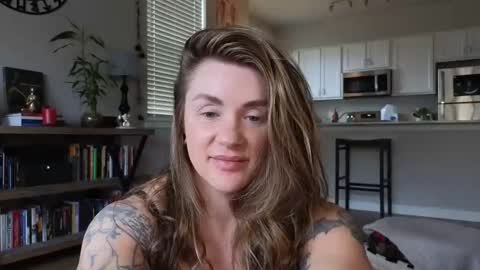 Snapshot of amarajezebel chatting on November 5, 2025, 5:35 pm Amara Jezebel online show from November 5, 2025, 5:35 pm