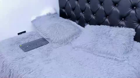 Snapshot of amaranta_f00x chatting on July 10, 2026, 12:52 pm Amaranta online show from July 10, 2026, 12:52 pm