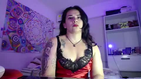 Snapshot of amarantha666 chatting on November 7, 2025, 10:32 pm Susan online show from November 7, 2025, 10:32 pm