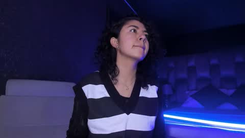 Snapshot of amarettho chatting on February 9, 2026, 7:18 pm Emily online show from February 9, 2026, 7:18 pm