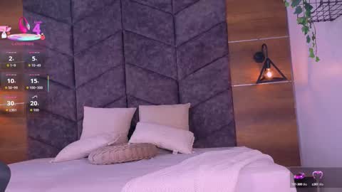 Amaris online show from October 9, 2025, 3:04 am