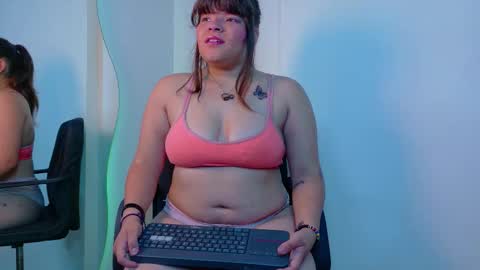 Amaris online show from November 9, 2025, 11:52 am