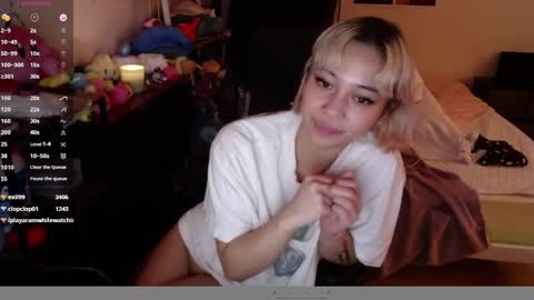 leash online show from January 12, 2025, 10:02 am