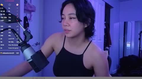 Snapshot of amateuroras chatting on February 14, 2026, 3:14 am leash online show from February 14, 2026, 3:14 am