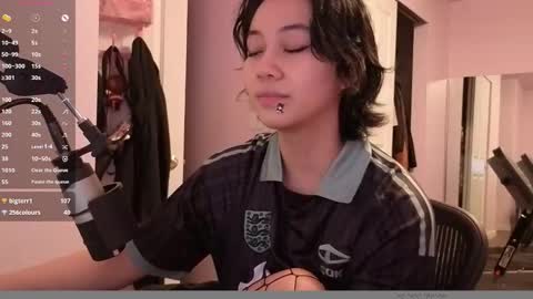 Snapshot of amateuroras chatting on February 28, 2026, 3:18 am leash online show from February 28, 2026, 3:18 am