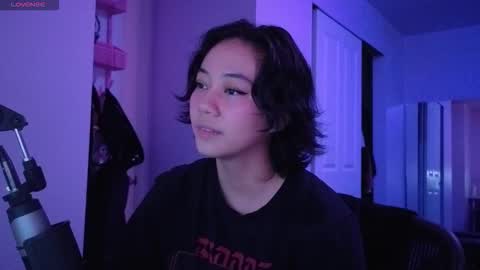 leash online show from March 9, 2026, 1:31 am