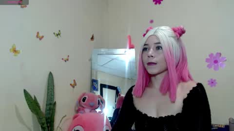 Amatist Wild 3 online show from November 11, 2025, 4:34 am