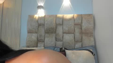 AMATISTA online show from October 29, 2025, 9:27 pm