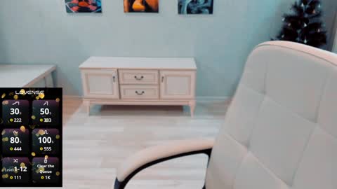 Snapshot of amazing_alina chatting on January 19, 2025, 8:51 pm Alina online show from January 19, 2025, 8:51 pm