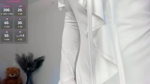 Alice online show from September 27, 2025, 7:19 pm