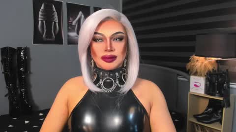 Snapshot of amazingfatcock_ts chatting on December 10, 2024, 10:17 am MISS JAZMINE QUEEN OF HELLFIRE online show from December 10, 2024, 10:17 am