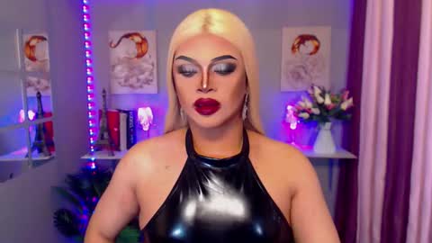 Snapshot of amazingfatcock_ts chatting on January 4, 2025, 1:53 pm MISS JAZMINE QUEEN OF HELLFIRE online show from January 4, 2025, 1:53 pm