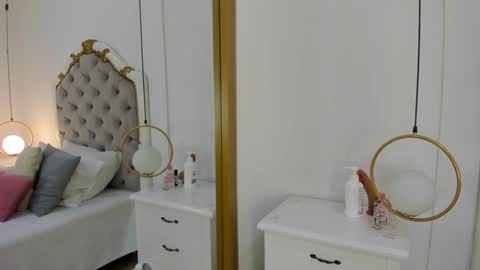 Snapshot of ambar_adamss chatting on December 26, 2024, 11:32 am Sara online show from December 26, 2024, 11:32 am