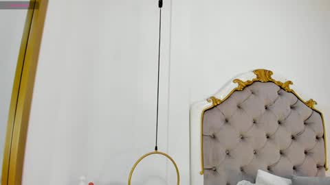 Snapshot of ambar_adamss chatting on December 27, 2024, 11:39 am Sara online show from December 27, 2024, 11:39 am