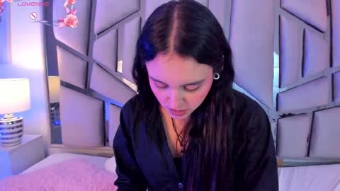   online show from January 22, 2025, 7:45 pm