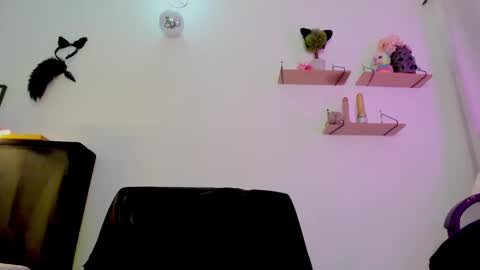 Snapshot of ambar_fitness88 chatting on March 12, 2025, 1:08 pm Ambar fitness88 online show from March 12, 2025, 1:08 pm