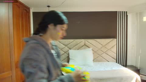 Ambar Ross online show from January 15, 2025, 7:23 pm