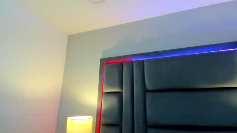 AmbarSantany  online show from January 11, 2026, 1:49 pm