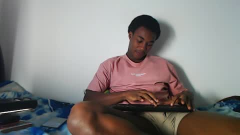 ambartxsex online show from February 5, 2026, 11:31 pm