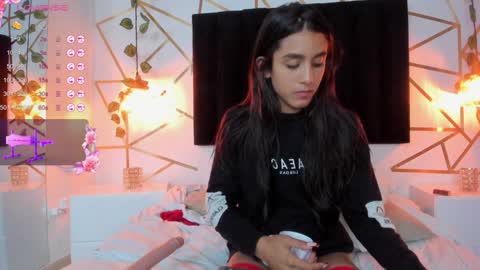 Amber online show from December 31, 2024, 3:53 pm