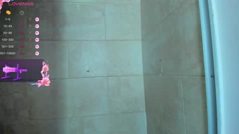 Amber online show from January 10, 2025, 11:39 pm