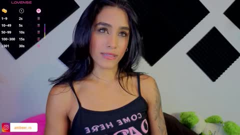 Amber online show from September 12, 2025, 11:37 pm