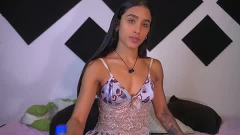 Amber online show from October 18, 2025, 12:57 am