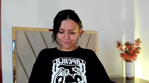 Amber Davis online show from December 21, 2024, 6:02 pm