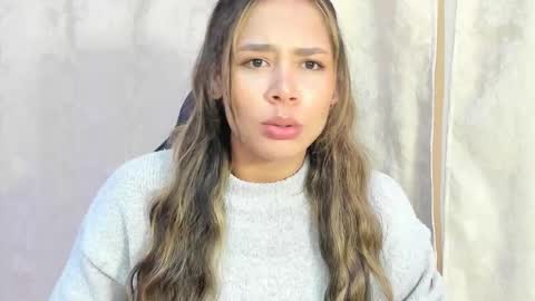 amber__moon_ online show from January 13, 2026, 11:48 am