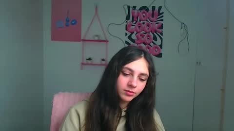 Snapshot of amber__r chatting on February 23, 2026, 6:44 am Amber online show from February 23, 2026, 6:44 am