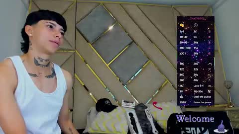 Amber  online show from November 4, 2025, 2:49 pm