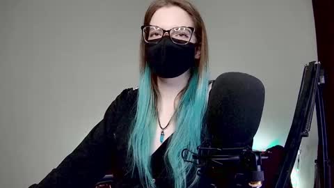 Amber non-nude model online show from January 31, 2025, 1:11 am