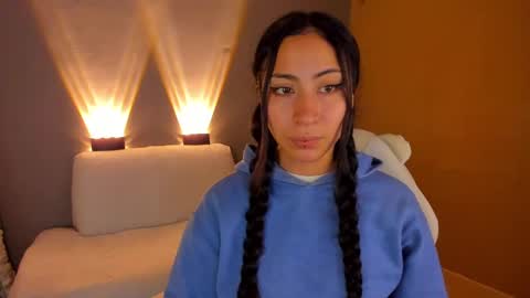 Snapshot of amber_curly chatting on February 13, 2025, 11:15 pm amber_curly online show from February 13, 2025, 11:15 pm