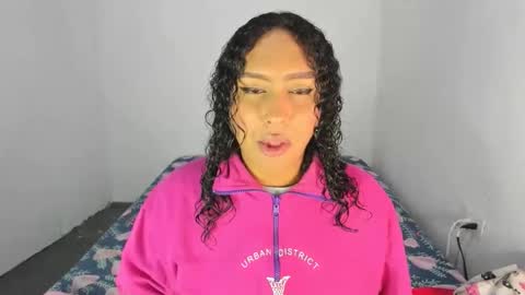 LUISA online show from October 23, 2025, 2:11 am