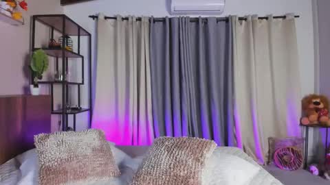 Amber online show from September 11, 2025, 9:04 pm