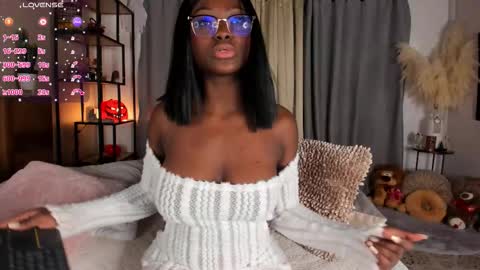 Amber online show from November 2, 2025, 7:49 pm