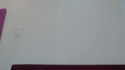 Amber Moore online show from October 25, 2025, 4:02 pm