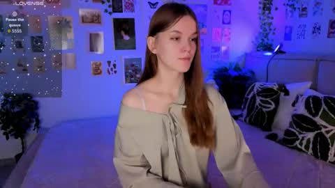 Amber online show from April 18, 2026, 5:33 am