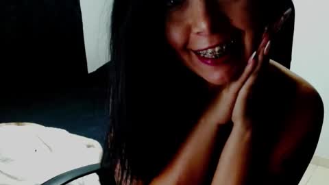 Snapshot of amber_rose23 chatting on October 11, 2025, 12:21 am Michell online show from October 11, 2025, 12:21 am