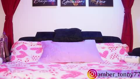     online show from November 24, 2025, 9:42 am