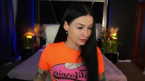 Anna online show from May 13, 2026, 6:11 am