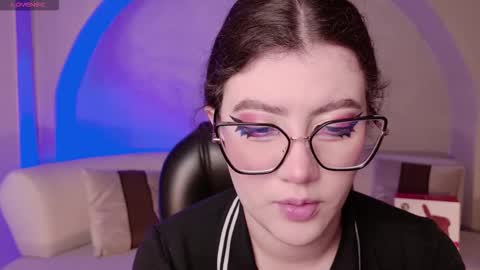 Amber  online show from January 13, 2026, 9:42 pm