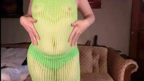 Amberglo Anderson online show from July 27, 2026, 2:35 pm